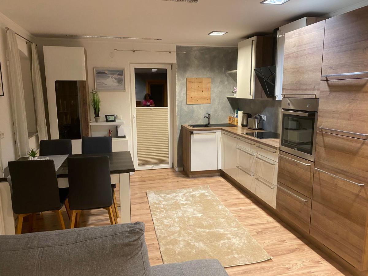 Wohnhaus City Sued Herzogsdorf Extérieur photo